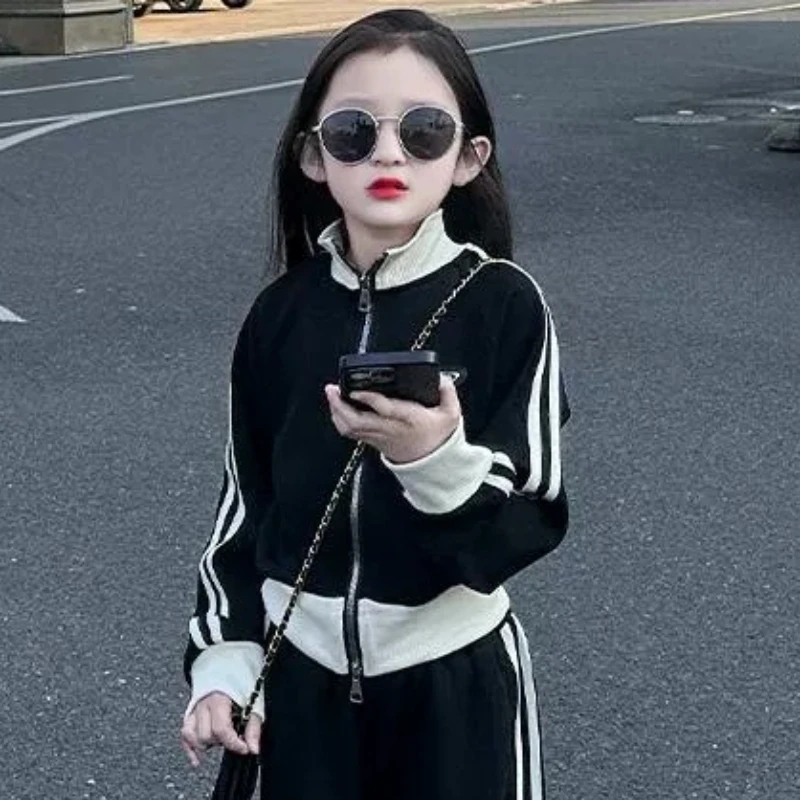 kf-Sdad675767dc34f7b8f413b2115c12452L